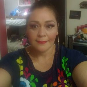 Meet your Posher, Angelica